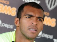 Crítica de mídia: Richarlyson Barbosa, uma carreira vitoriosa marcada pela&nbsp;homofobia