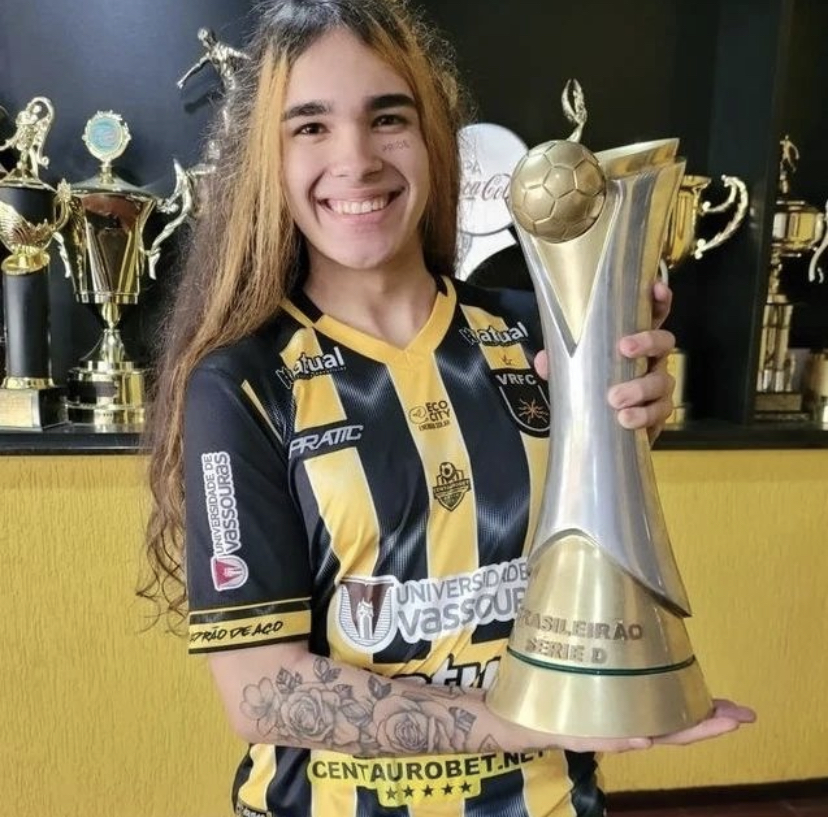 Entrevista: Ramona Gusyeva, a primeira jornalista mulher trans contratada pela ESPN