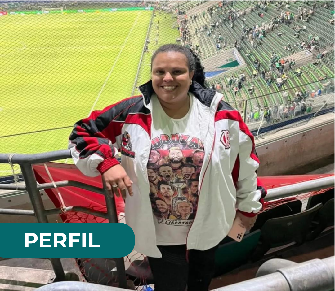 Liderança feminina nas torcidas organizadas: conheça Carla Ribeiro, presidenta da Urubuzada